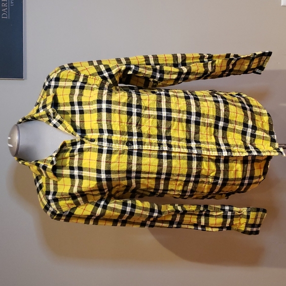 Urban Outfitters yellow plaid - Picture 2 of 7